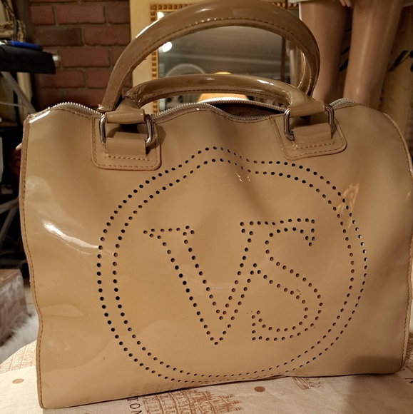 Victoria's Secret Bags Victorias Secret Cream Patent Handbag Hole